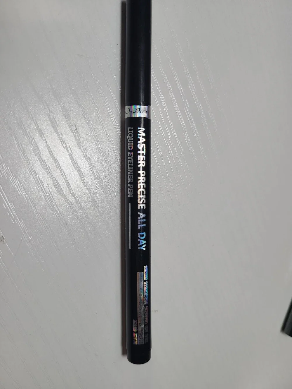 Master Precise 24hr Liquid Eyeliner Pen Trio - 1 Black and 2 Metallic